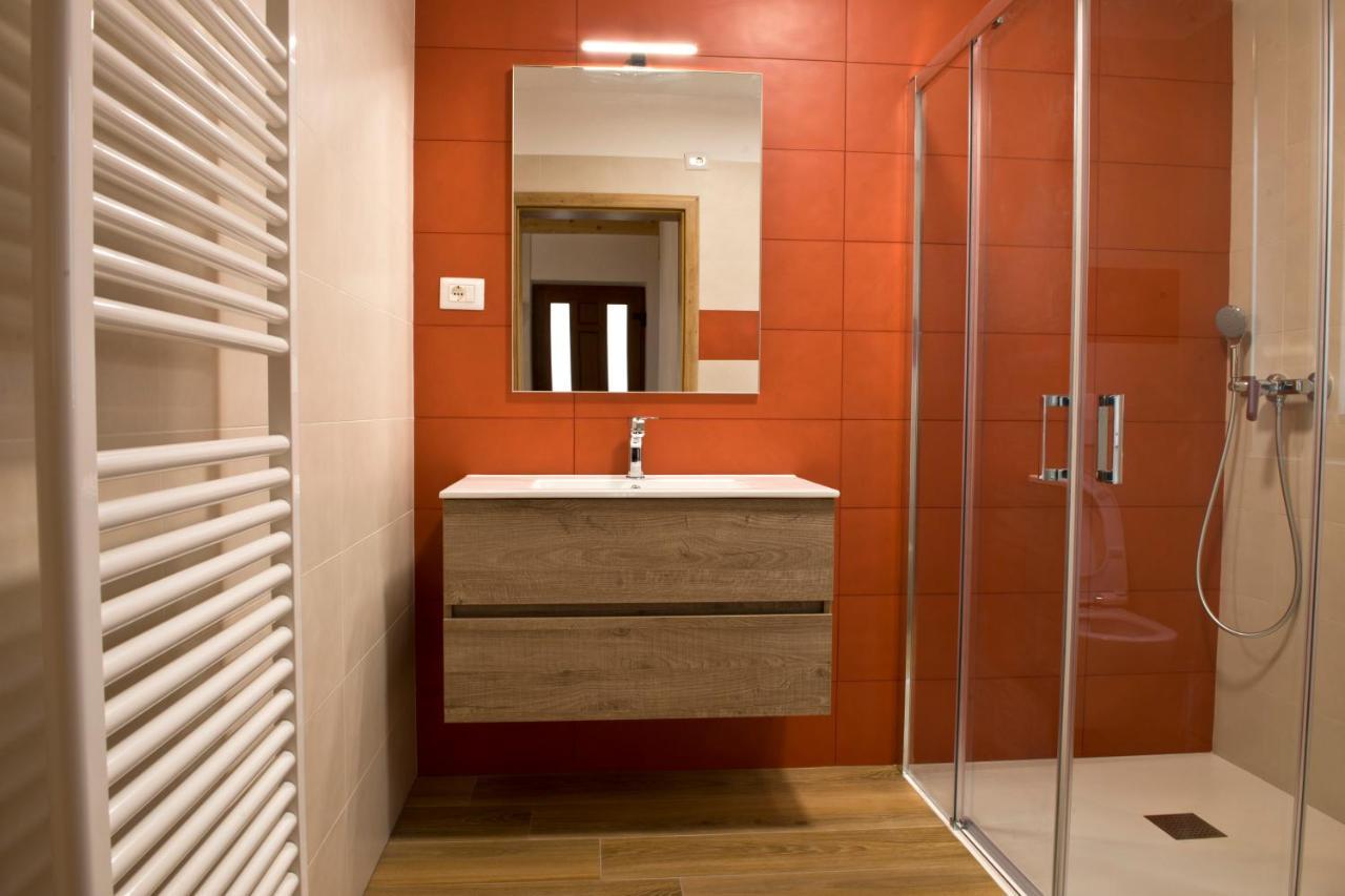 Apartmaji Tanto Malovse Crnice Esterno foto