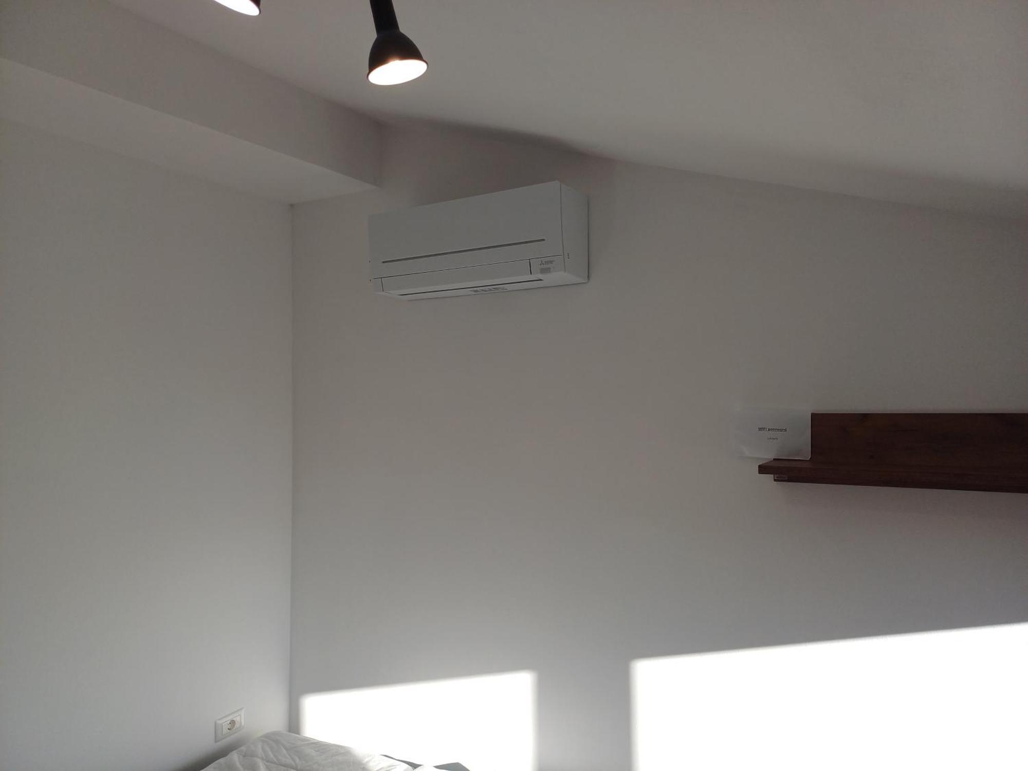 Apartmaji Tanto Malovse Crnice Esterno foto