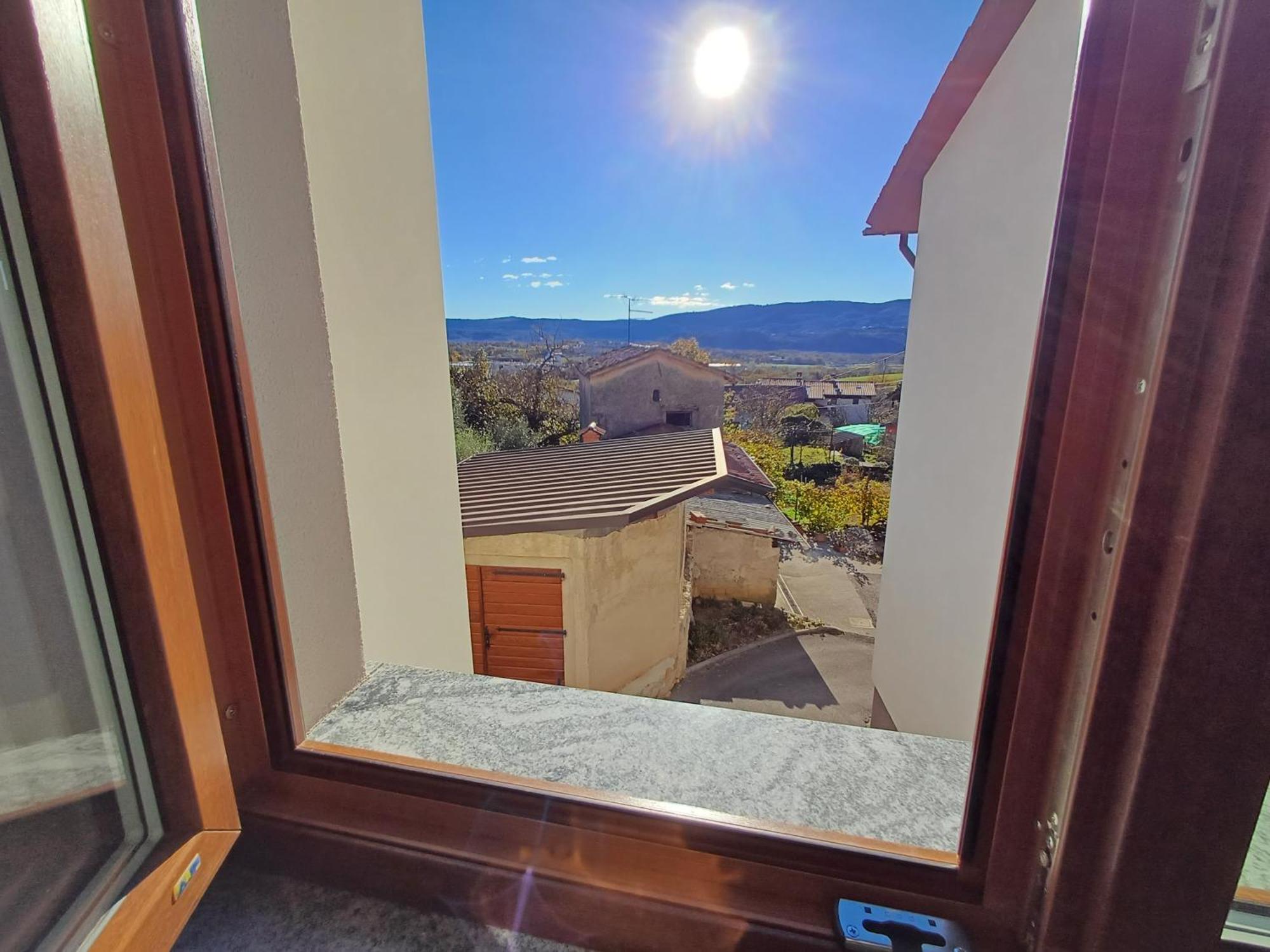 Apartmaji Tanto Malovse Crnice Esterno foto